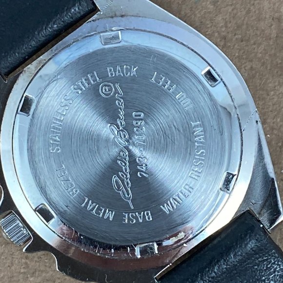 Vintage Eddie Bauer Moon Phase Watch Sports With date at 3 O'clock 2 Tone - Picture 6 of 6